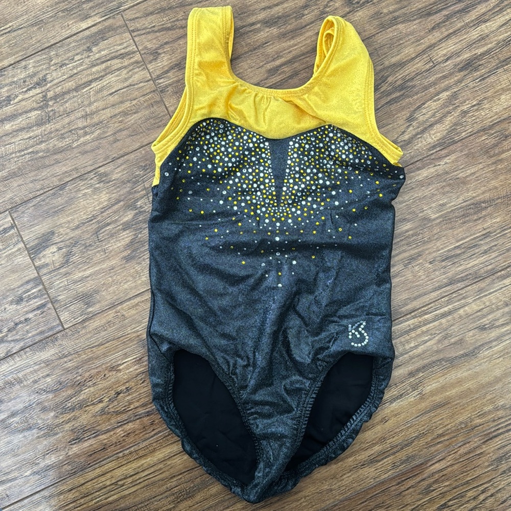 KBee Leotard size 10/11